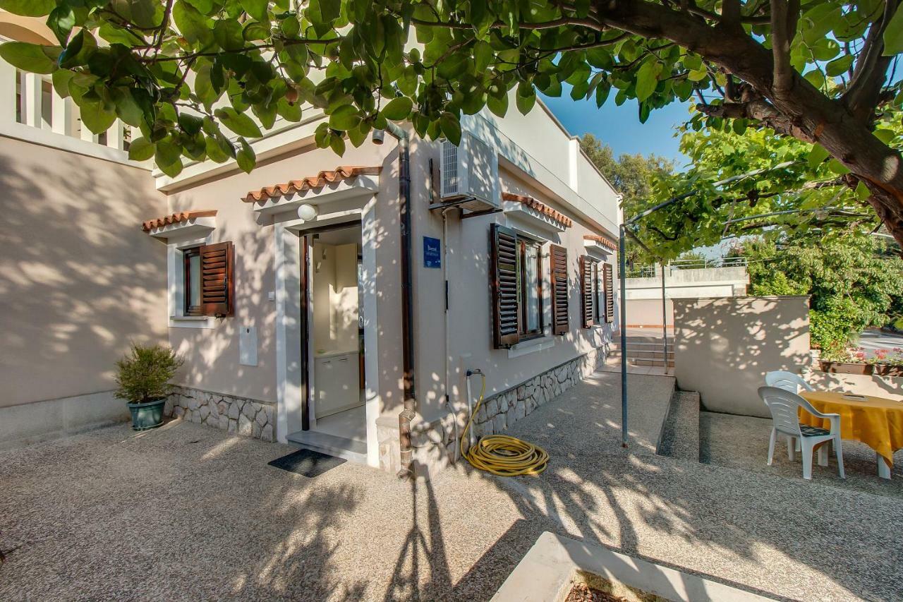 Apartment Simona Мали-Лошинь Экстерьер фото
