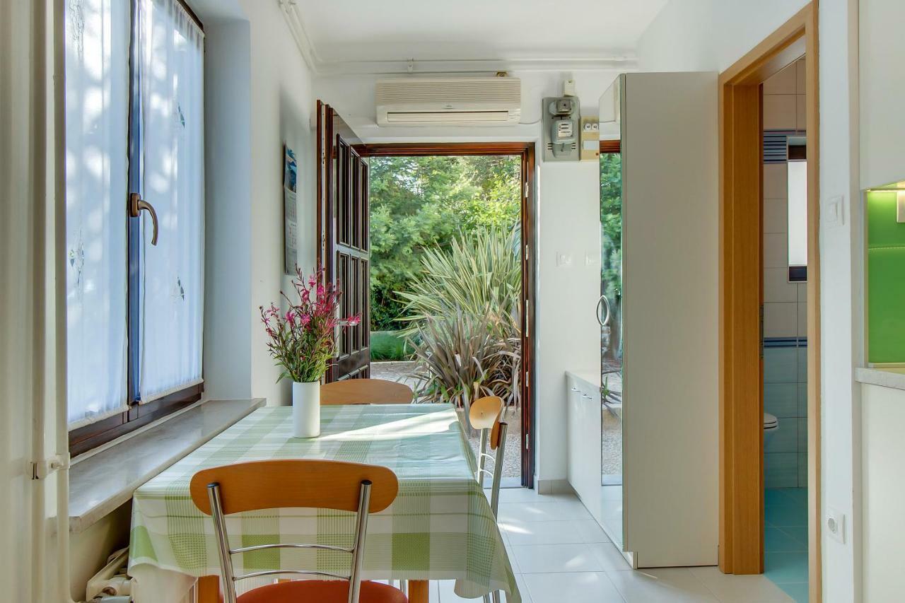 Apartment Simona Мали-Лошинь Экстерьер фото